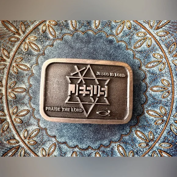 Vintage Jesus Metal Belt Buckle - Picture 2 of 6